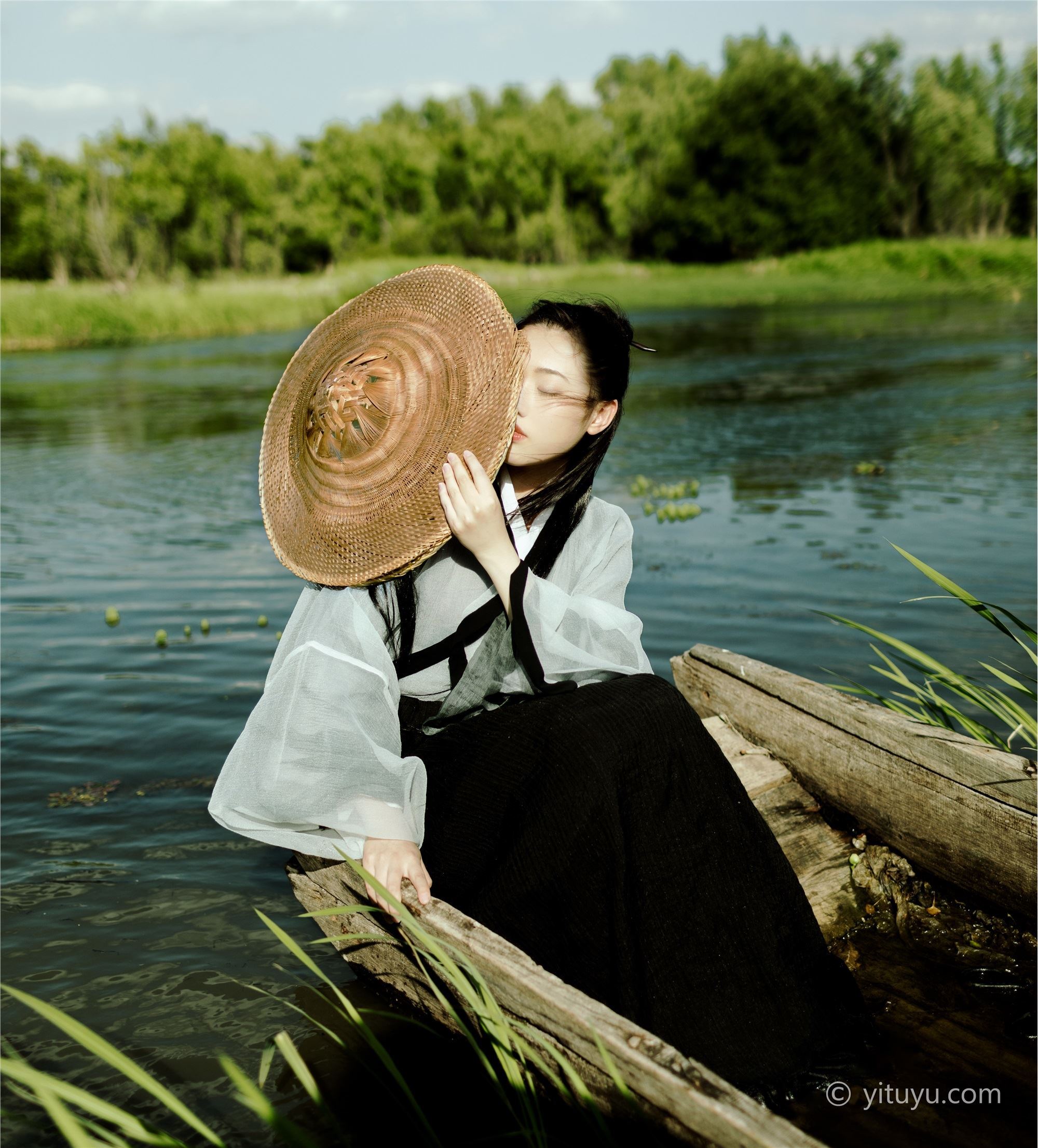 YITUYU艺图语  2021.06.09 风之子 静静